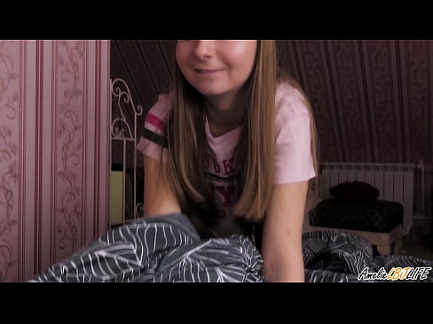 ❤️ Blondina îi suge adânc prietenei ei și primește spermă în gură ❤️ at ro.f150pulse.top ❌️